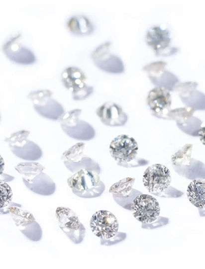 Lab grown diamond engagement rings