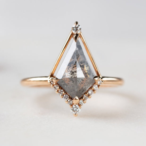Serein Salt and Pepper Diamond Ring